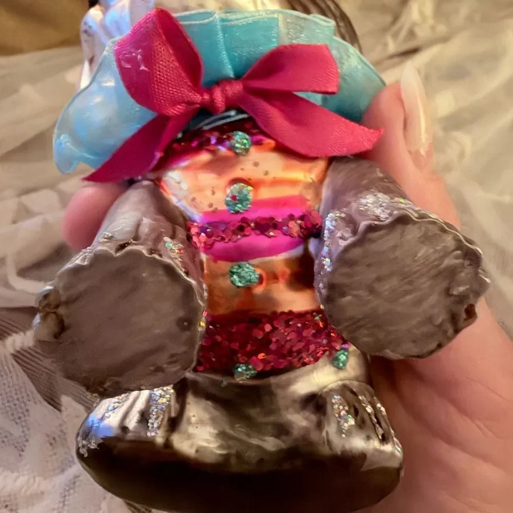 Hand Blown Glass Charming Shih Tzu Dog Holiday Ornament - Picture 6 of 8